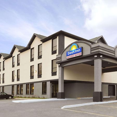 Days Inn By Wyndham Toronto East Lakeview מראה חיצוני תמונה