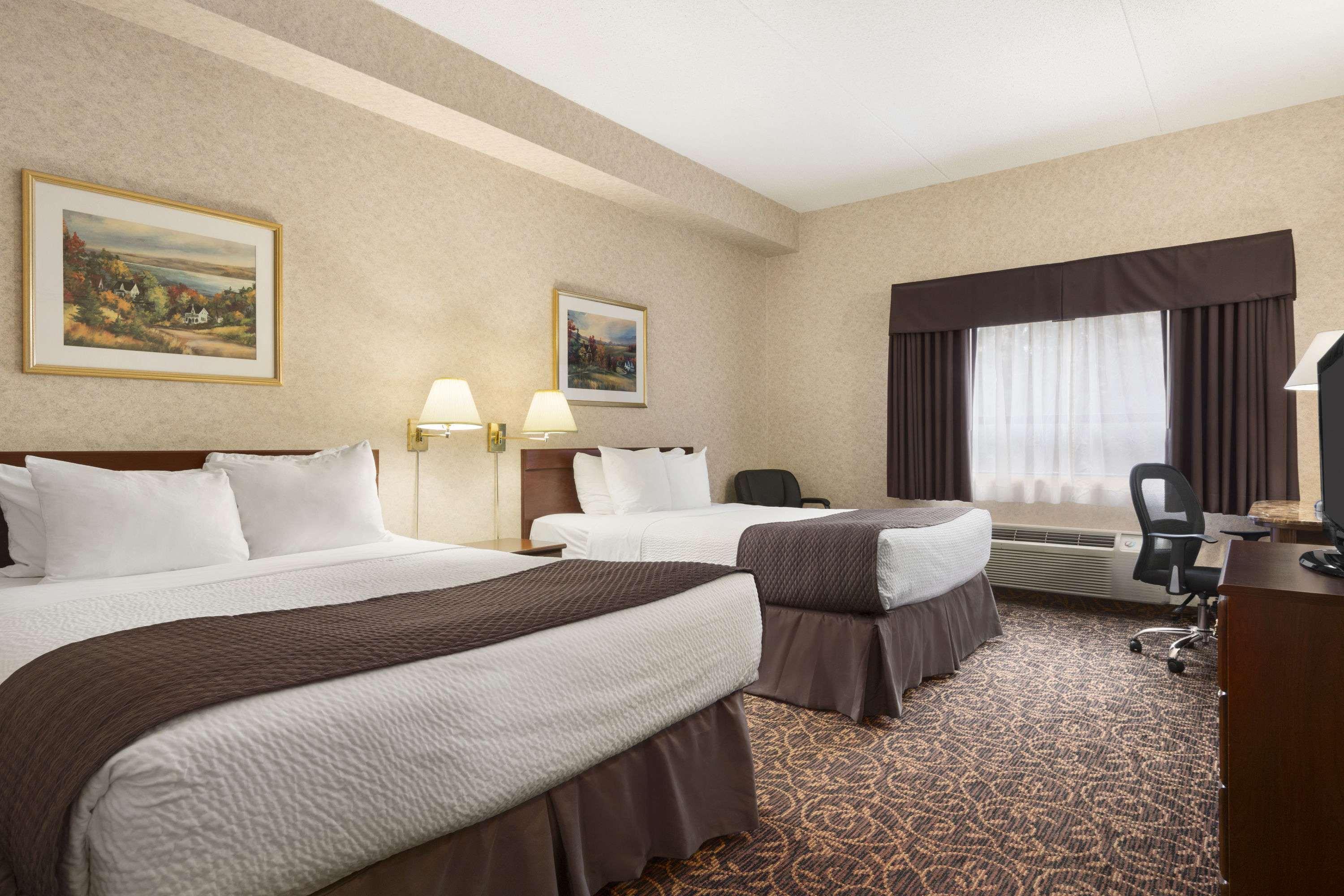 Days Inn By Wyndham Toronto East Lakeview מראה חיצוני תמונה